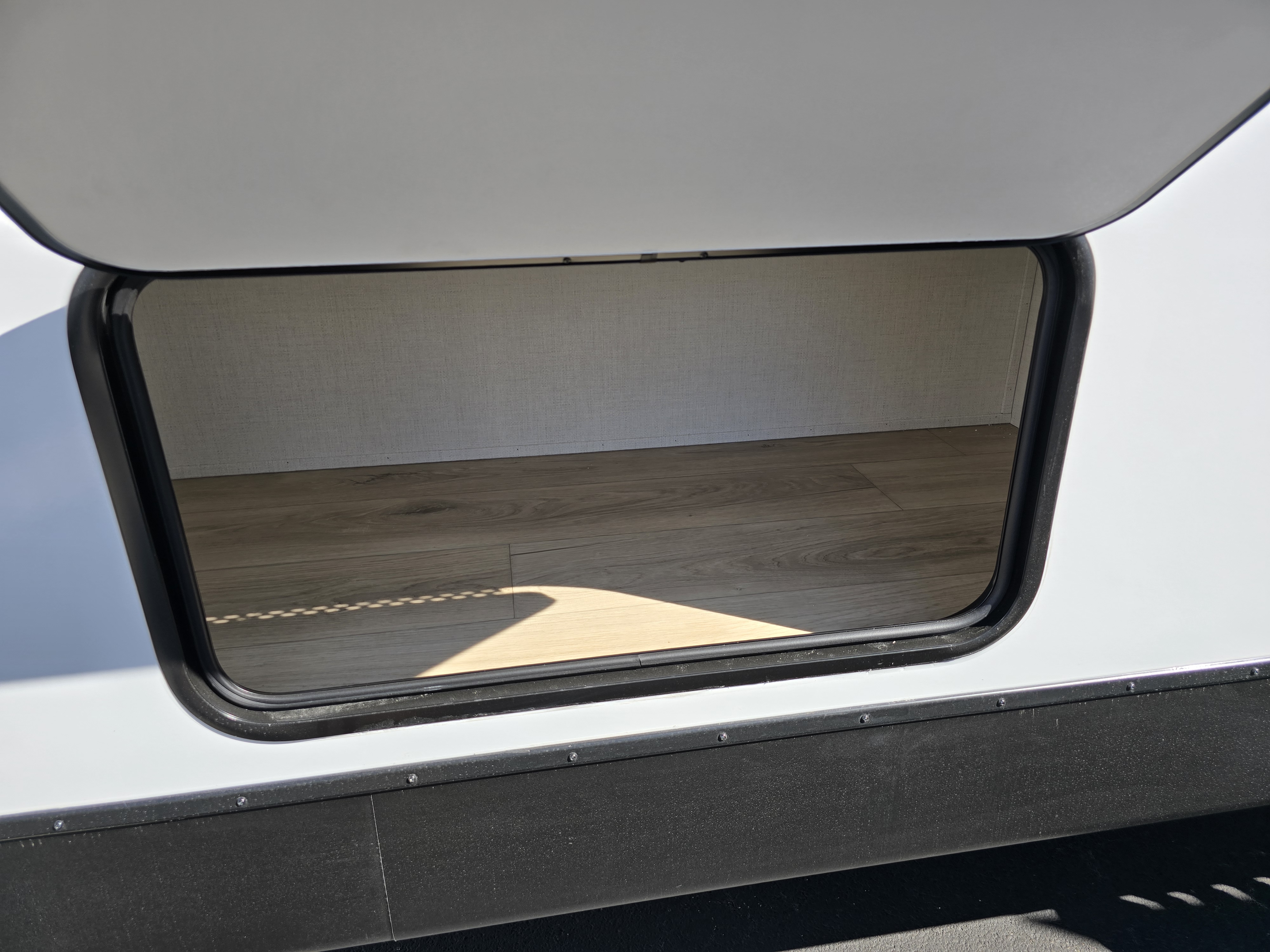 FOREST RIVER SURVEYOR 34CAMP