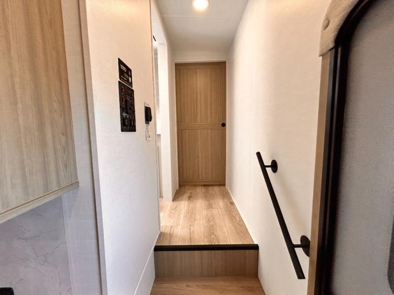 FOREST RIVER ROCKWOOD SIGNATURE 281SRK
