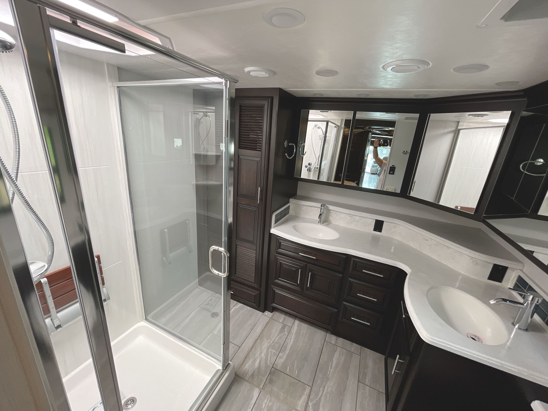 Forest River Berkshire XLT 45A