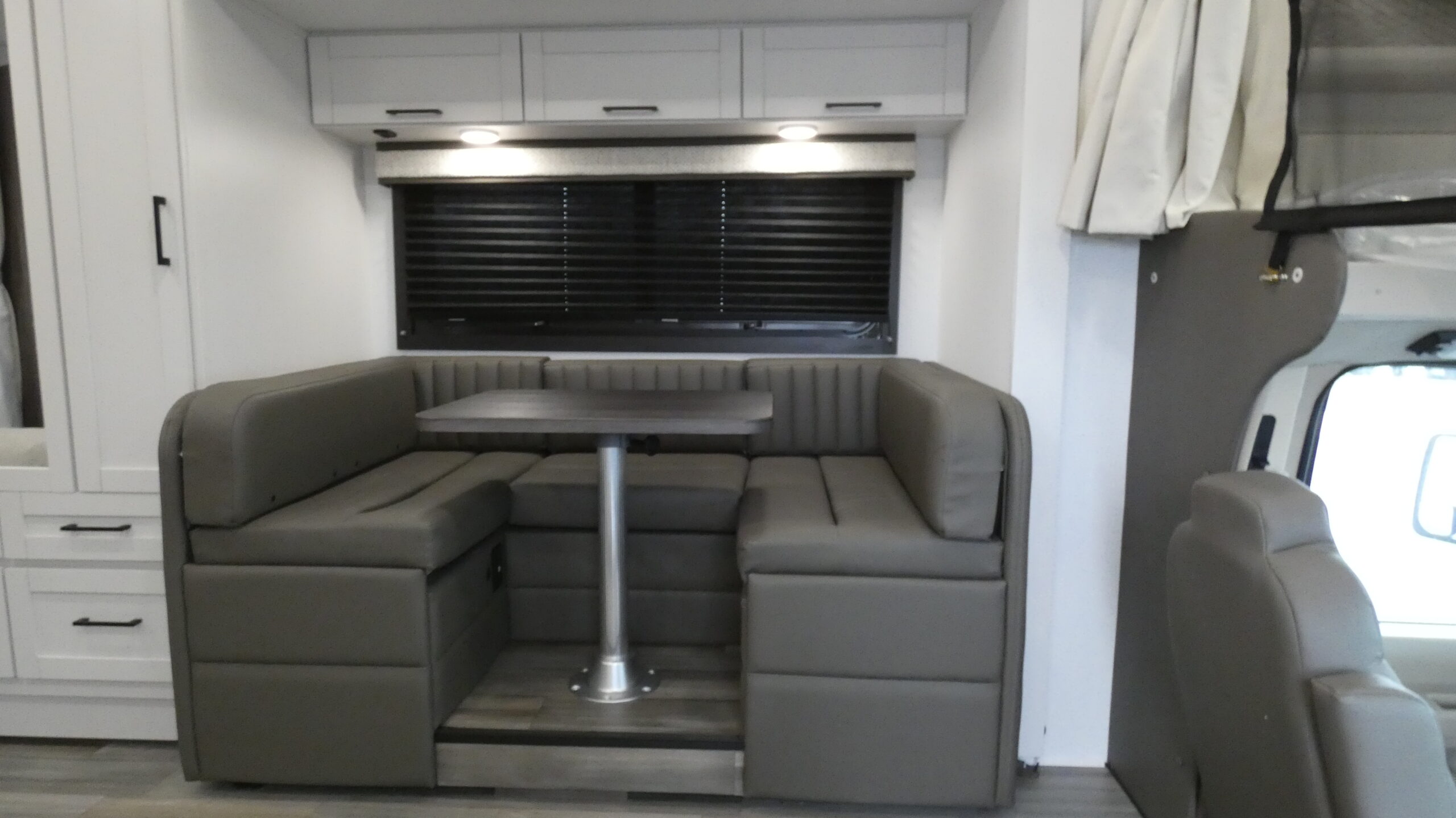 ENTEGRA ODYSSEY 24B