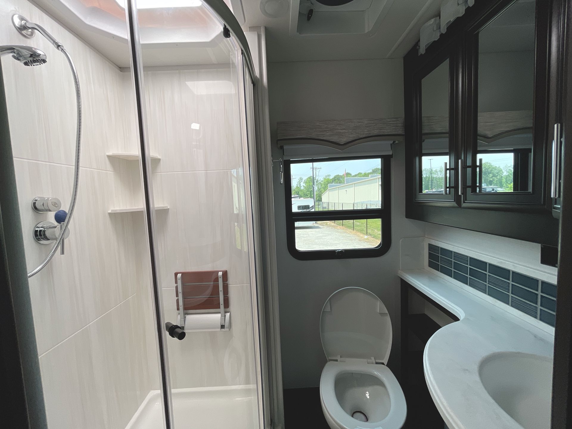Forest River Berkshire XLT 45A