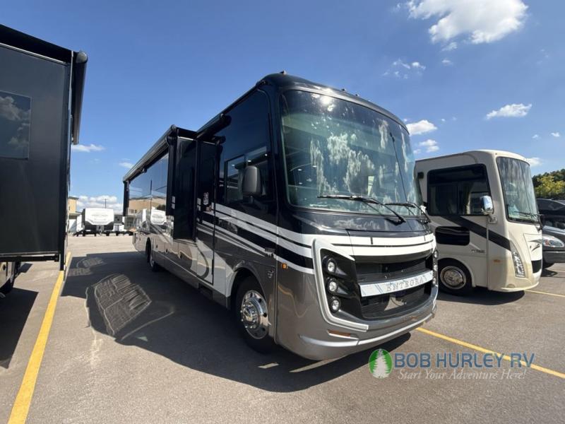 ENTEGRA COACH EMBLEM 36H