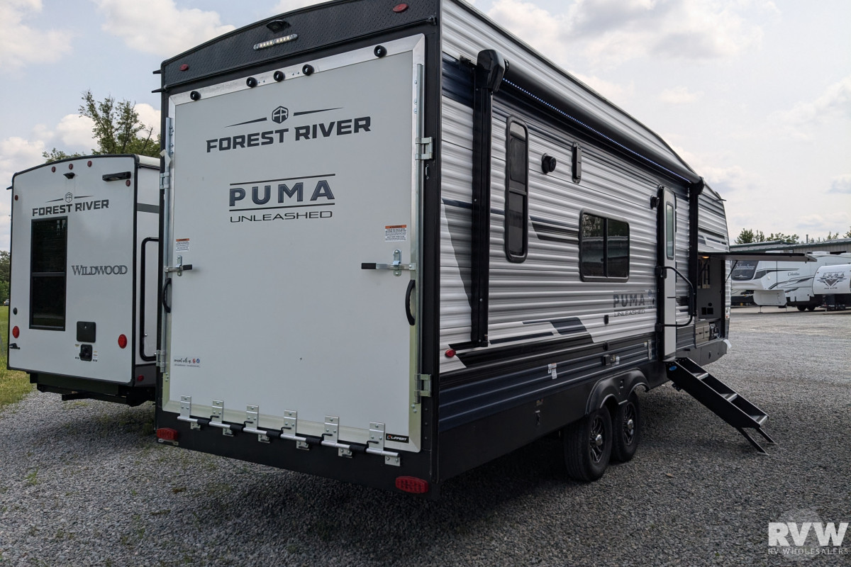 FOREST RIVER PALOMINO PUMA AMBUSH 25TH
