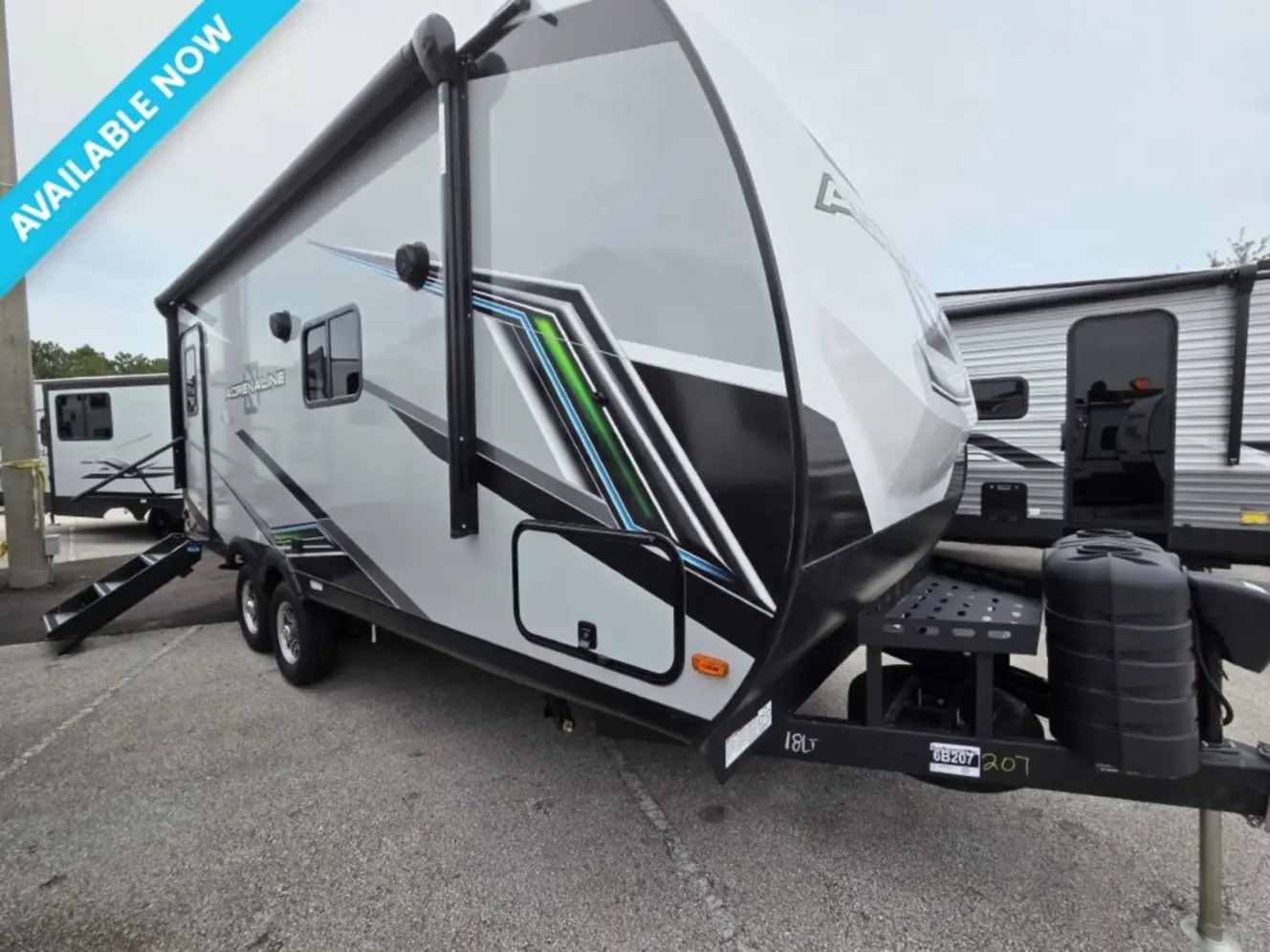 COACHMEN ADRENALINE 18LT