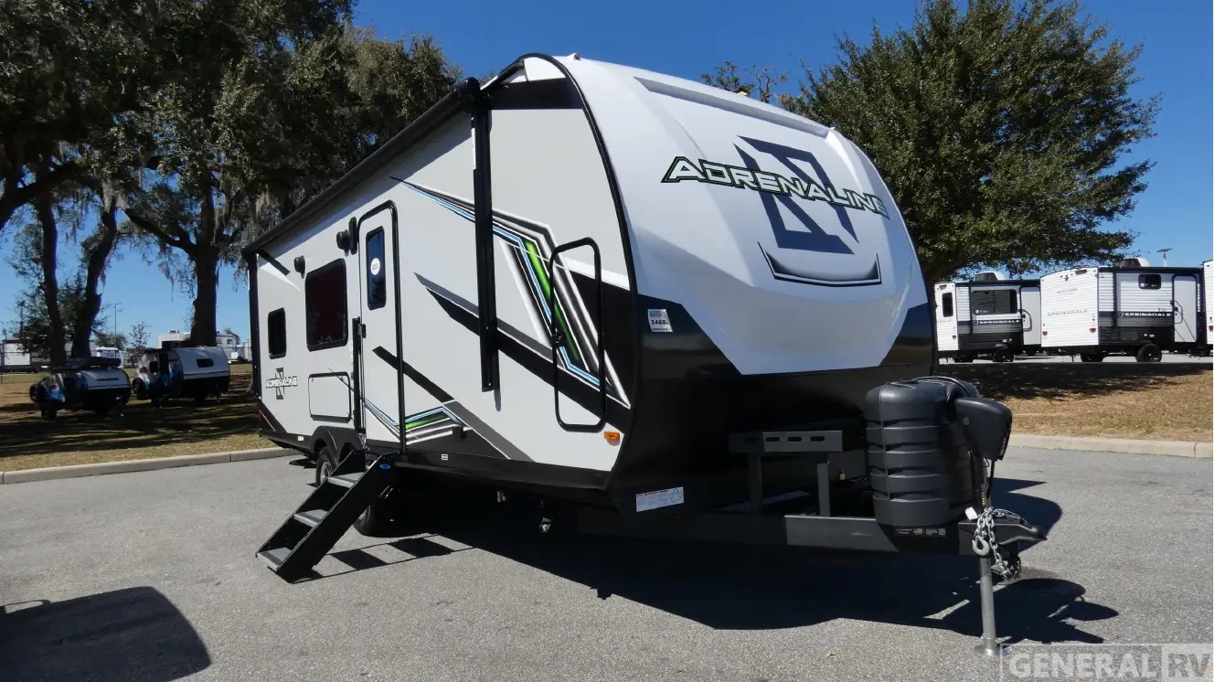 COACHMEN ADRENALINE 21LT