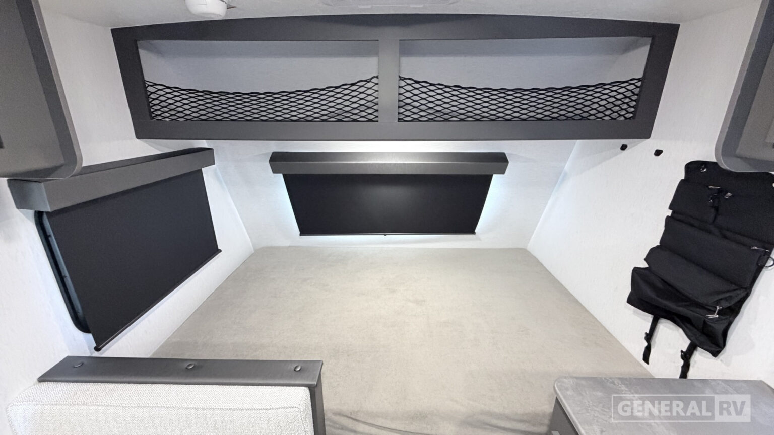 COACHMEN REMOTE 14R