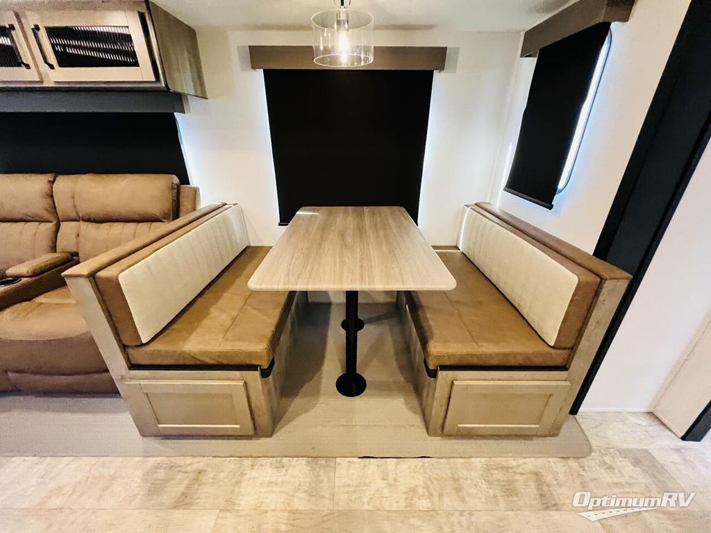 PALOMINO PUMA 337BH