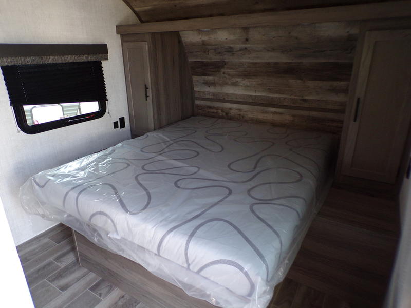GULF STREAM AMERI LITE 22RSD