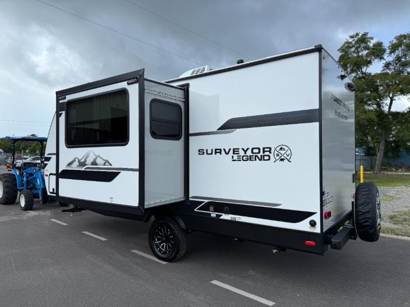 FOREST RIVER SURVEYOR 19SSLE