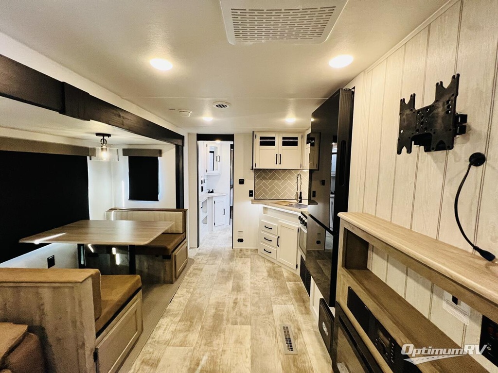 PALOMINO PUMA 337BH