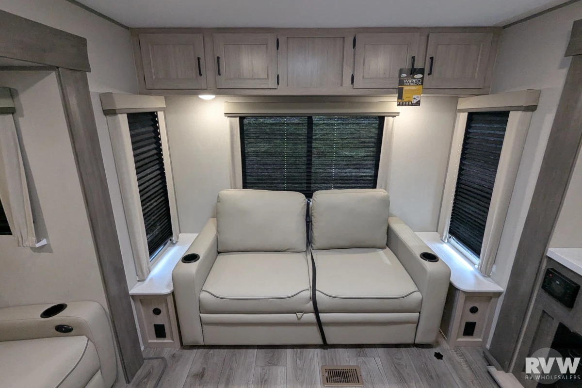 CATALINA LEGACY EDITION 313RLTS