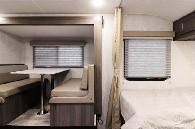 GULF STREAM ENVISION 21TBD