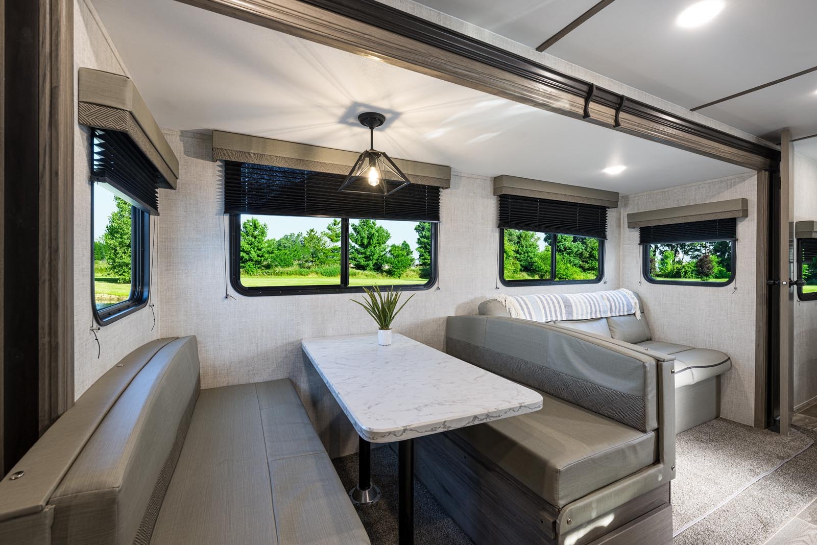 GULF STREAM ENVISION 28BBS
