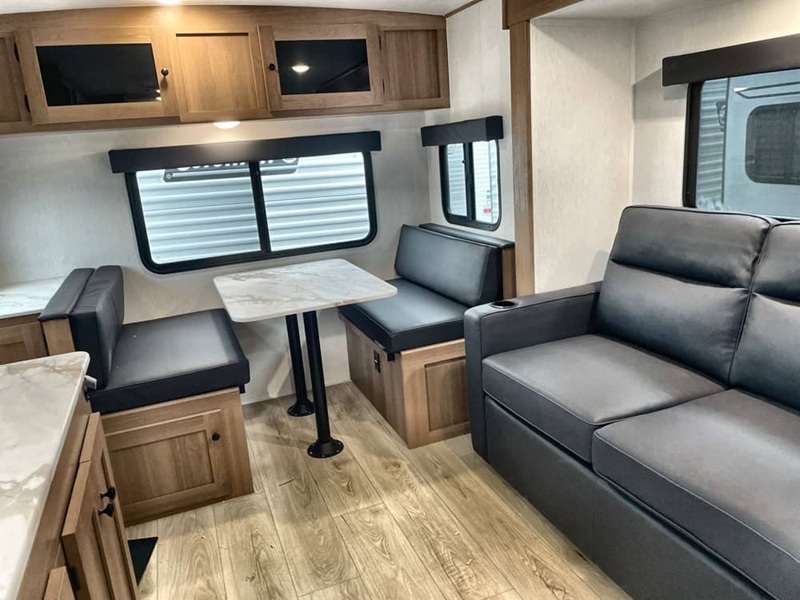 COACHMEN APEX NANO 213RDS