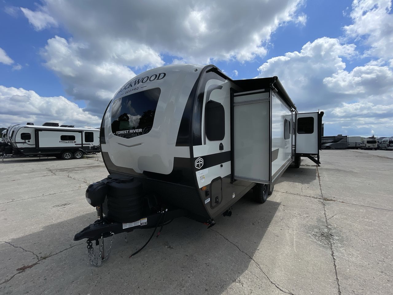 FOREST RIVER ROCKWOOD GEO PRO G20FKS
