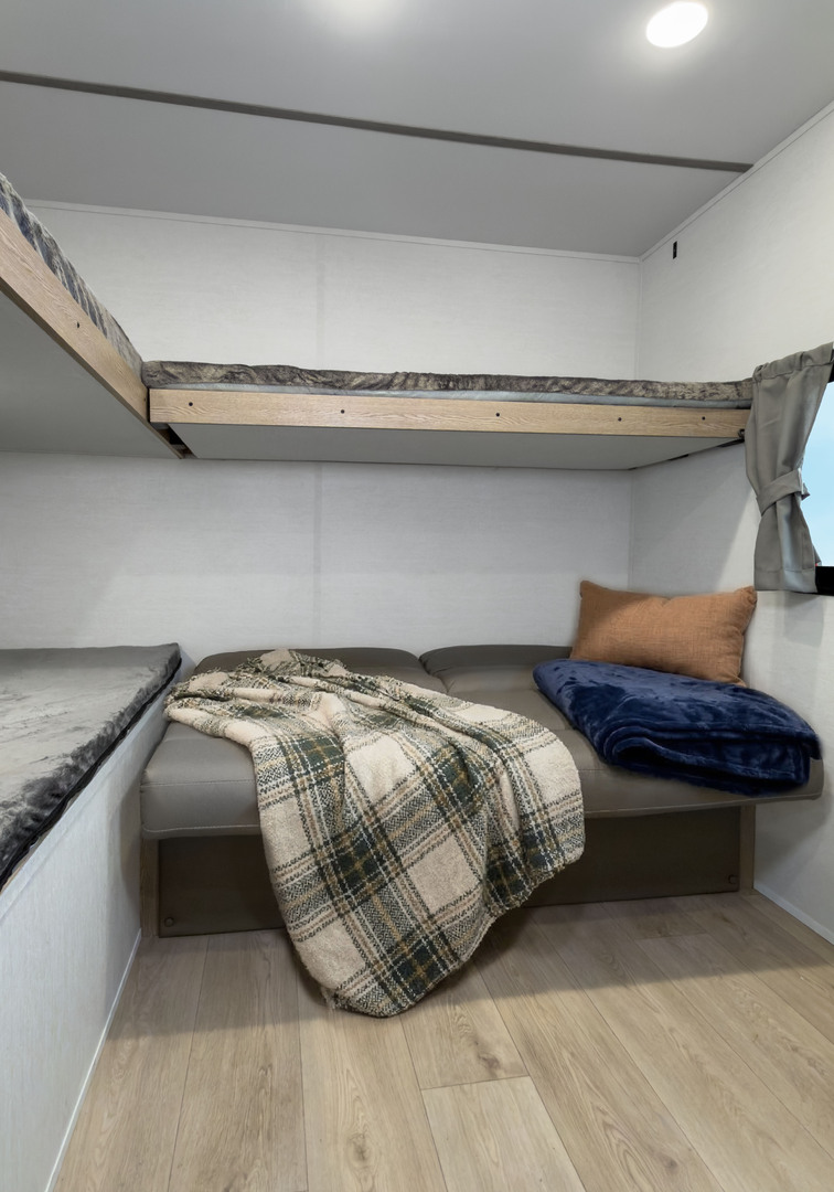 GULF STREAM AMERI LITE 18QB