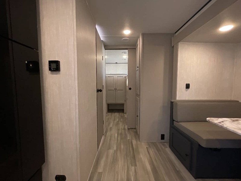 COACHMEN APEX ULTRA LITE 29BHX