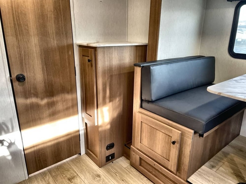 COACHMEN APEX NANO 203RBK