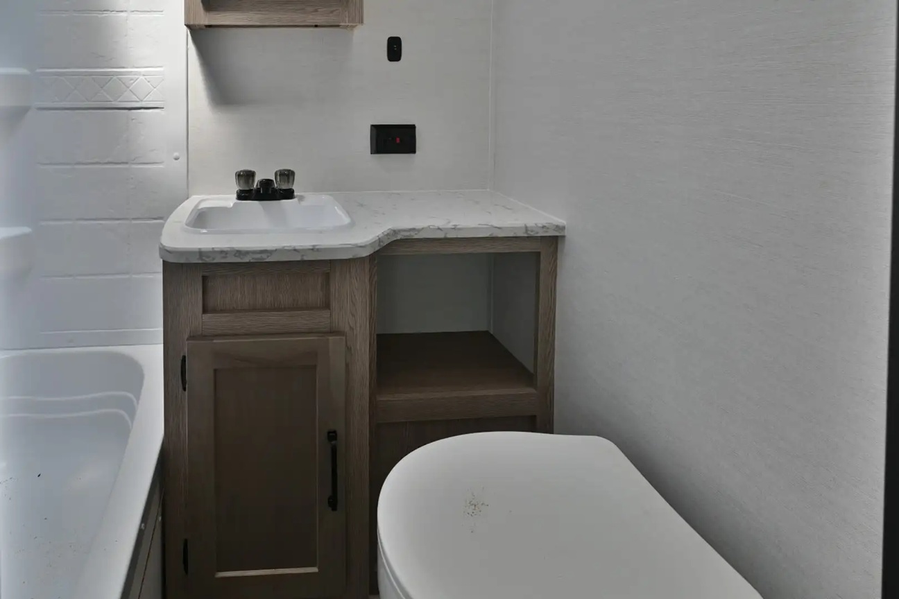 Gulf Stream Coach Ameri-lite 279BH
