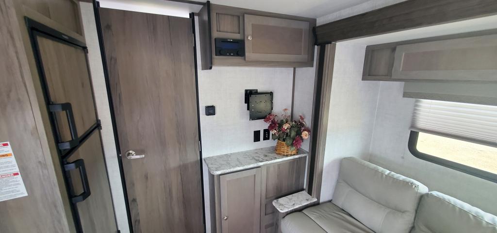 GULF STREAM ENVISION 21QBS
