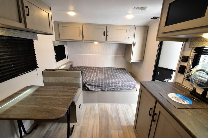 Coachmen CLIPPER 18BH