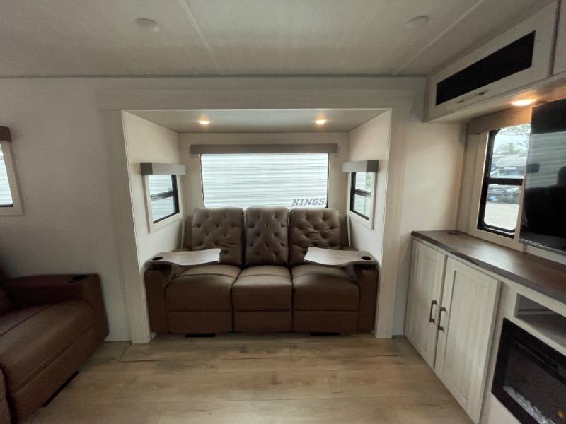 FOREST RIVER GRAND SURVEYOR 302RDBS