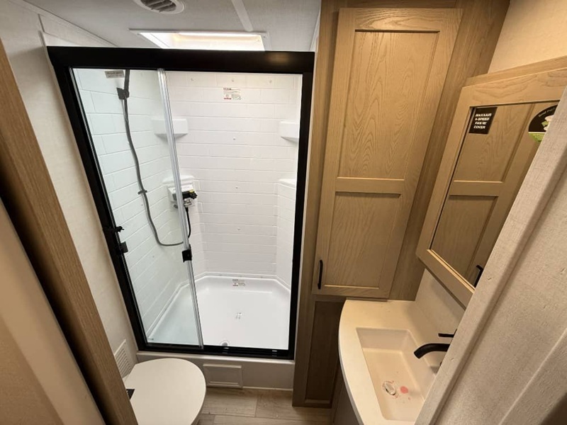 FOREST RIVER ROCKWOOD ULTRA LITE 2906RL