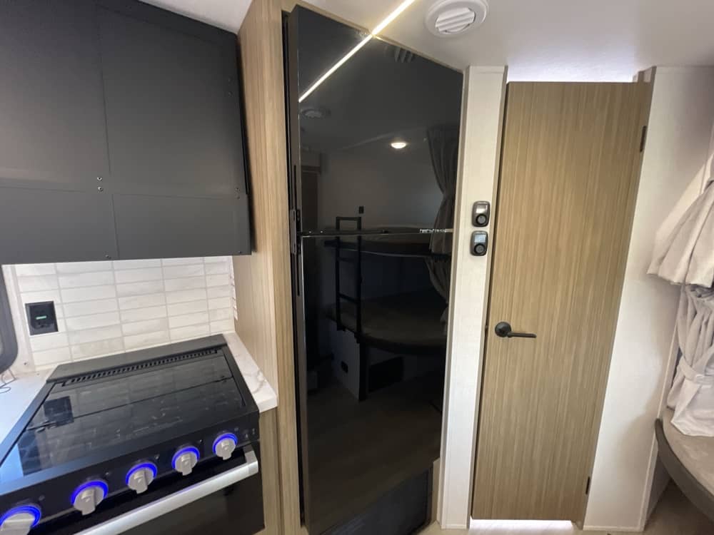 SALEM CRUISE LITE 240BHXL