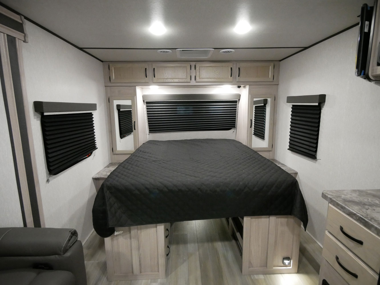 COACHMEN SPIRIT 1840RBX
