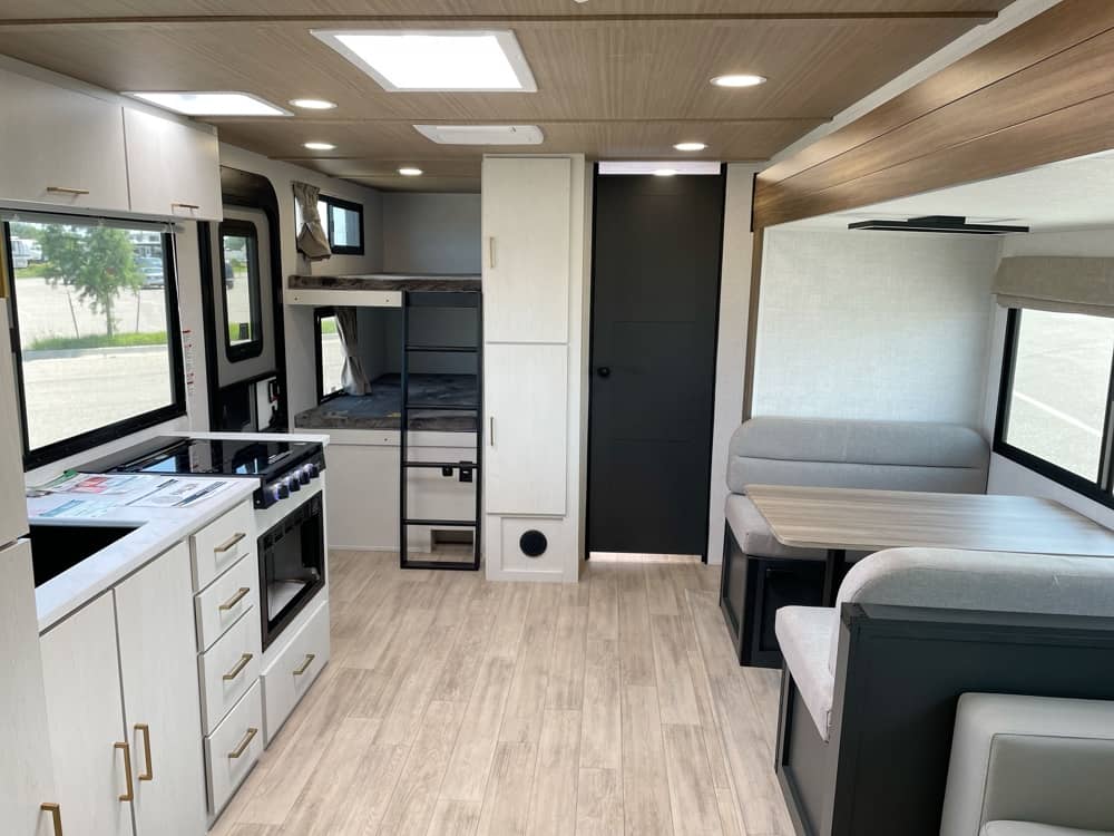 FOREST RIVER VIBE 2600BH