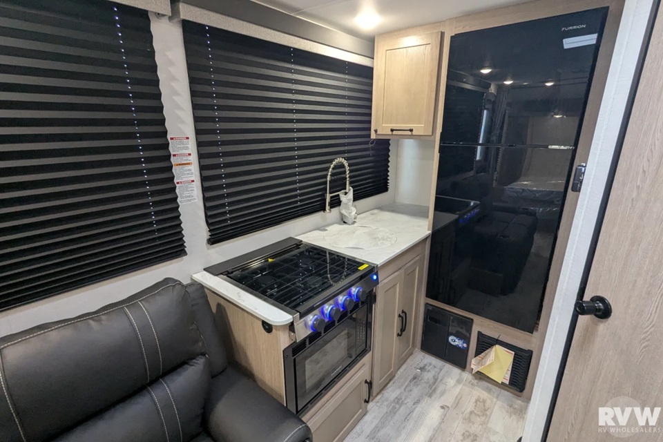 GULF STREAM AMERI LITE 228SB