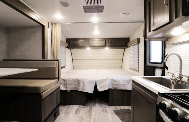 GULF STREAM ENVISION 21TBD