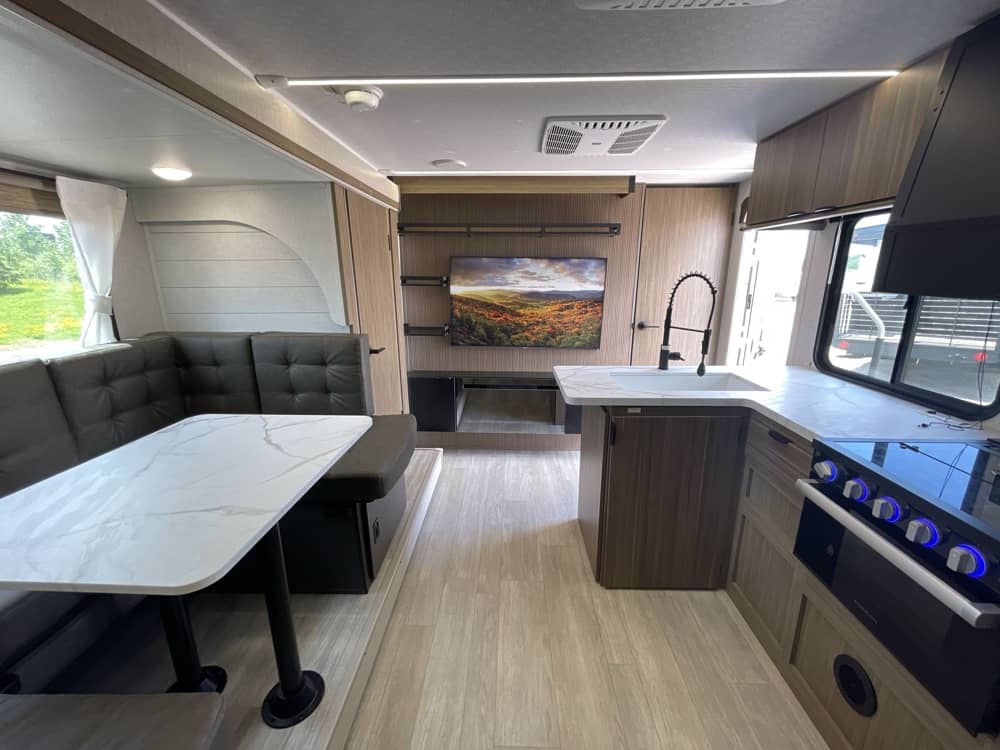SALEM CRUISE LITE 240BHXL