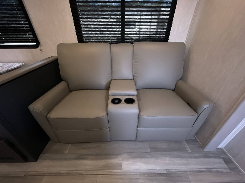 COACHMEN APEX ULTRA LITE 29BHX