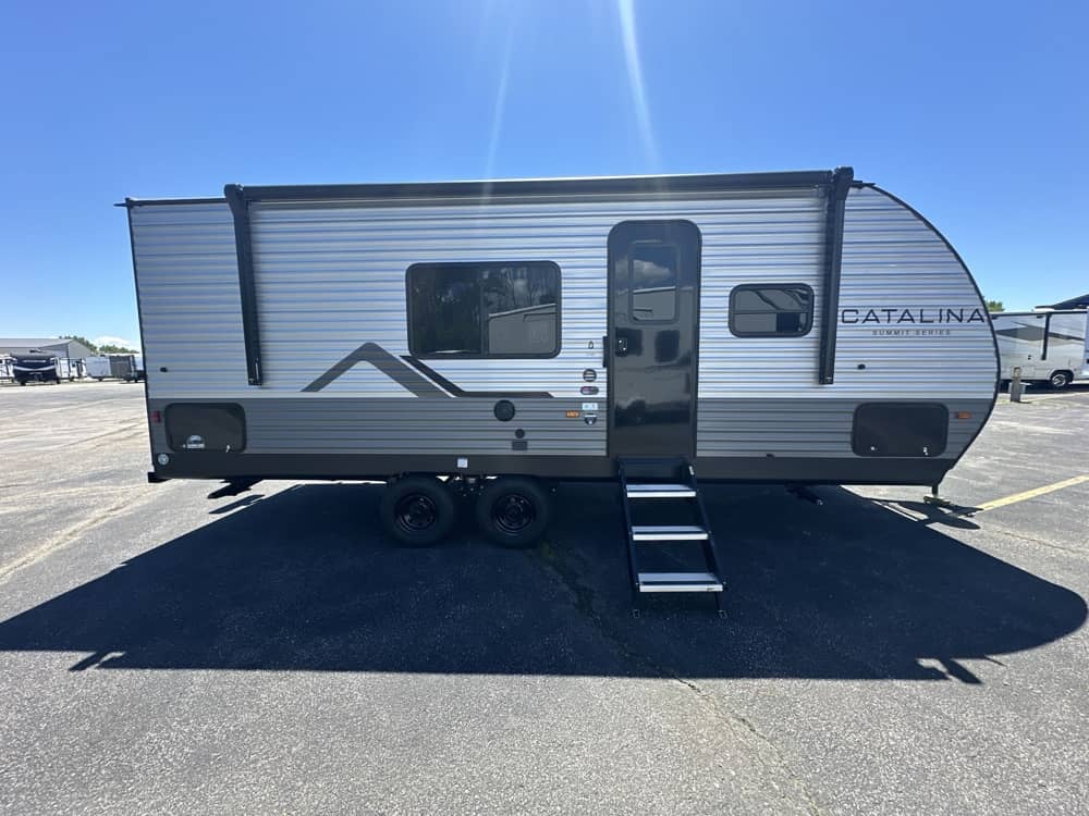 CATALINA SUMMIT SERIES 8 211BH