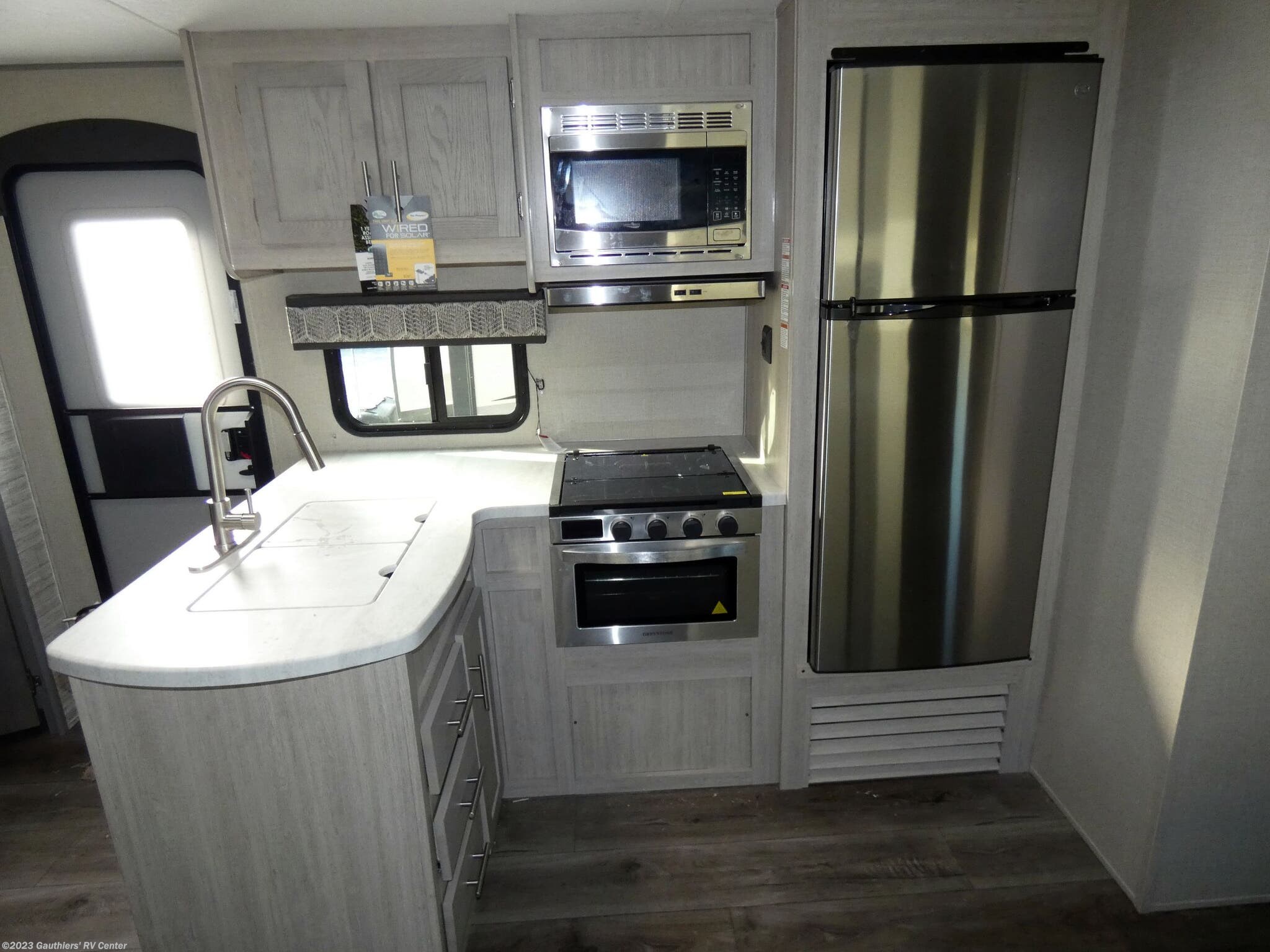 Coachmen Catalina Legacy 343BHTSLE