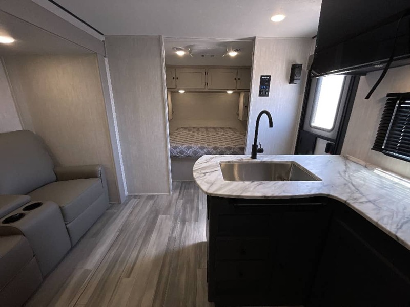 COACHMEN APEX ULTRA LITE 29BHX