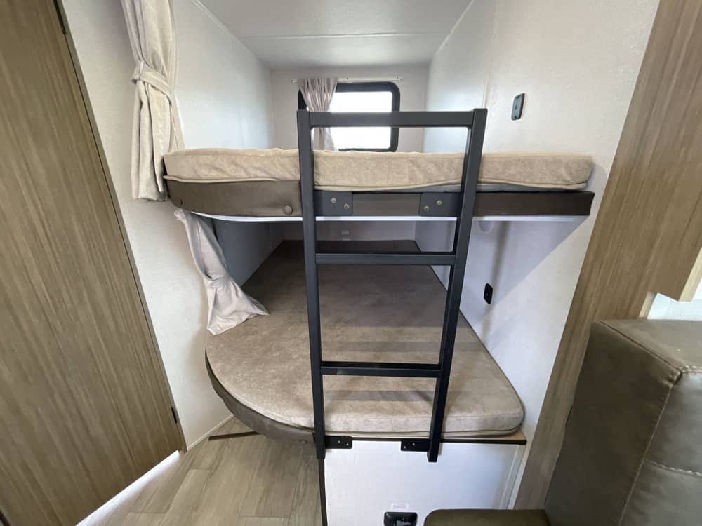 SALEM CRUISE LITE 240BHXL