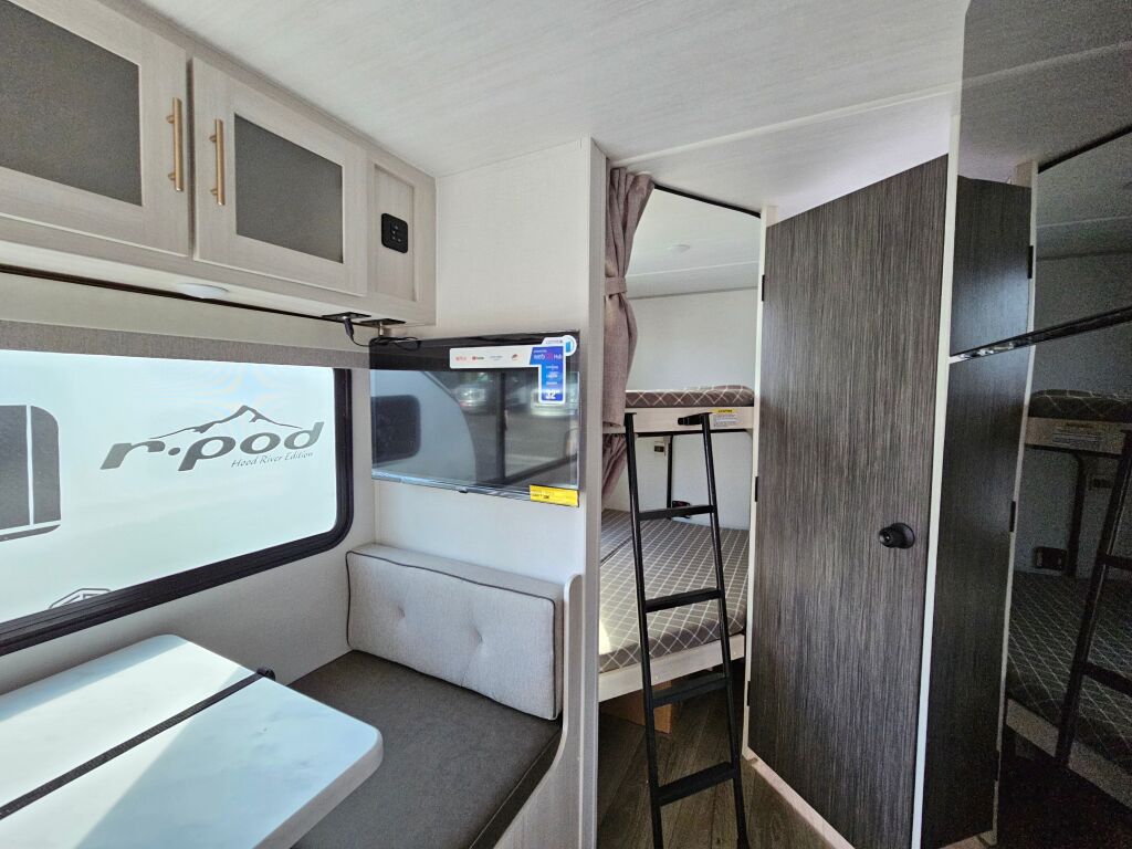 FOREST RIVER R-Pod R-P 200