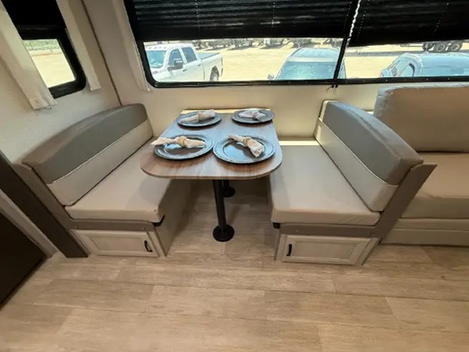 COACHMEN CATALINA LEGACY EDITION 283RKS