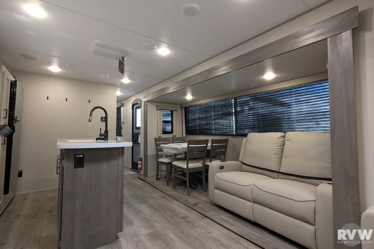 CATALINA LEGACY EDITION 313RLTS