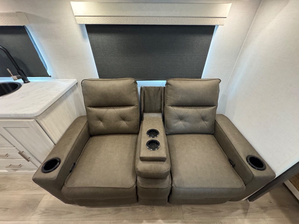 FOREST RIVER R-POD R-P 207