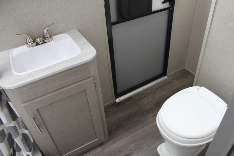COACHMEN CATALINA LEGACY EDITION 323BHDSCK