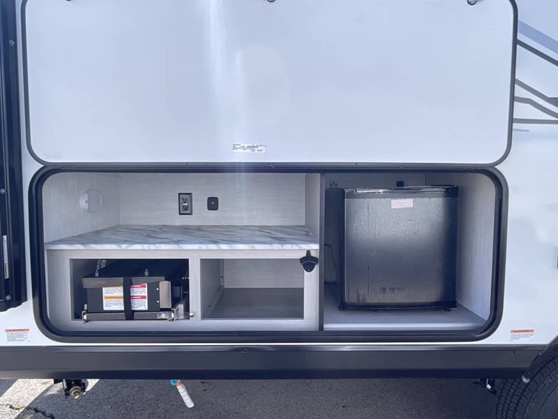 COACHMEN APEX NANO 186BH