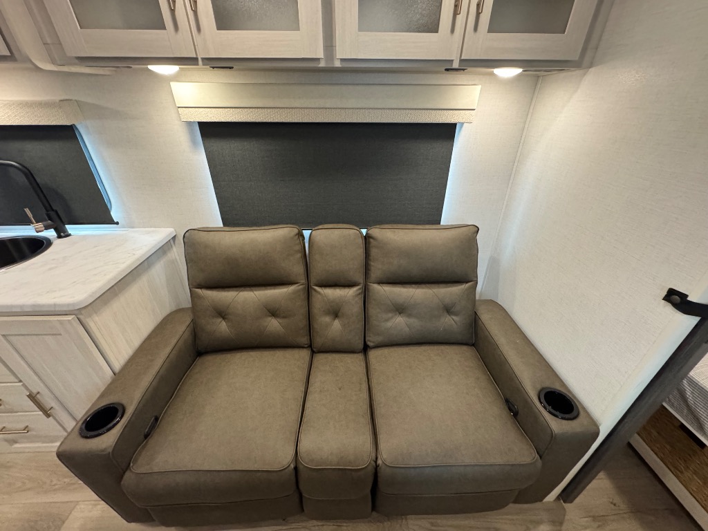 FOREST RIVER R-POD R-P 207