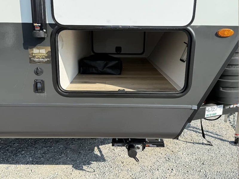 FOREST RIVER ROCKWOOD MINI LITE 2520BH