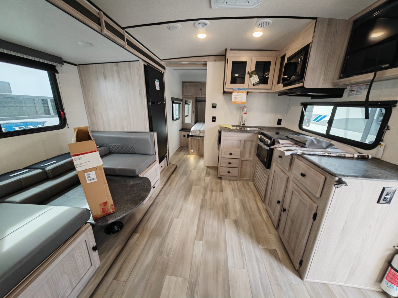 COACHMEN SPIRIT 2455BH
