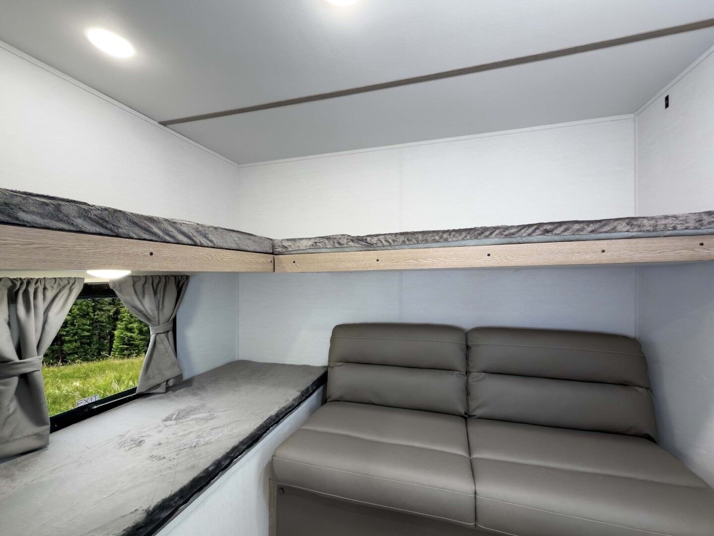 GULF STREAM AMERI LITE 18QB