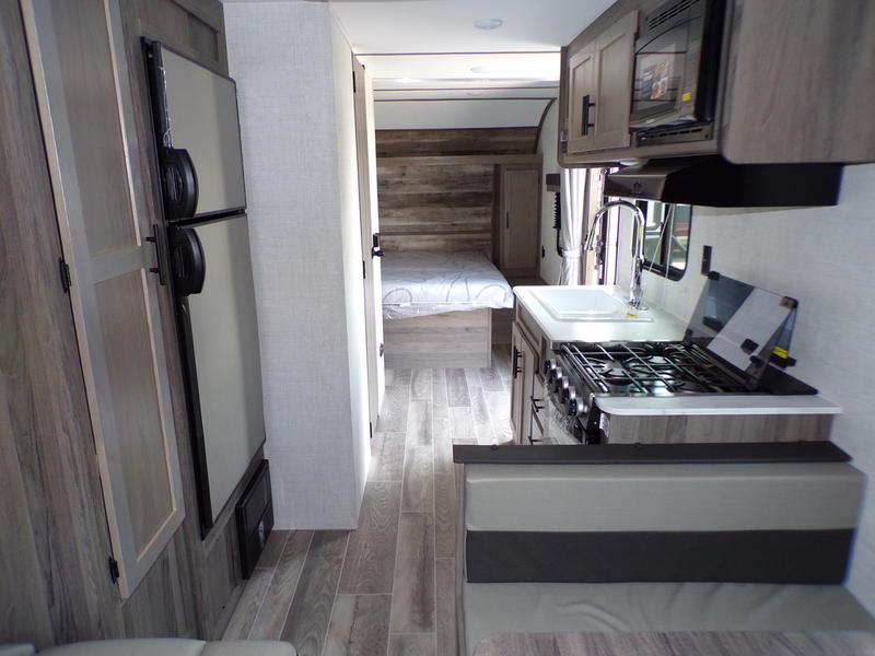 GULF STREAM AMERI LITE 22RSD