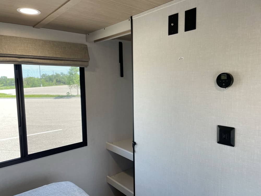 FOREST RIVER VIBE 2600BH
